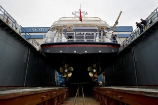 Proteksan Turquoise Yacht Berkut (ex Baraka) at her launch.png